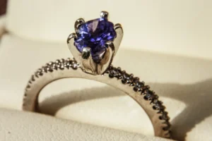Read more about the article How to Clean a Sapphire Ring?